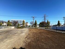 東京都羽村市緑ヶ丘２丁目