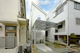 東京都三鷹市上連雀９丁目
