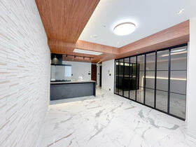 ＴＨＥ　ＴＯＷＥＲＳ　ＤＡＩＢＡ（ザ・タワーズ台場）