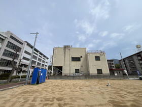 広島県呉市西中央４丁目