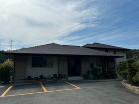 兵庫県川辺郡猪名川町松尾台２丁目