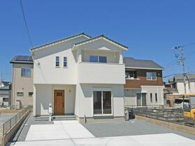 兵庫県高砂市荒井町小松原４丁目