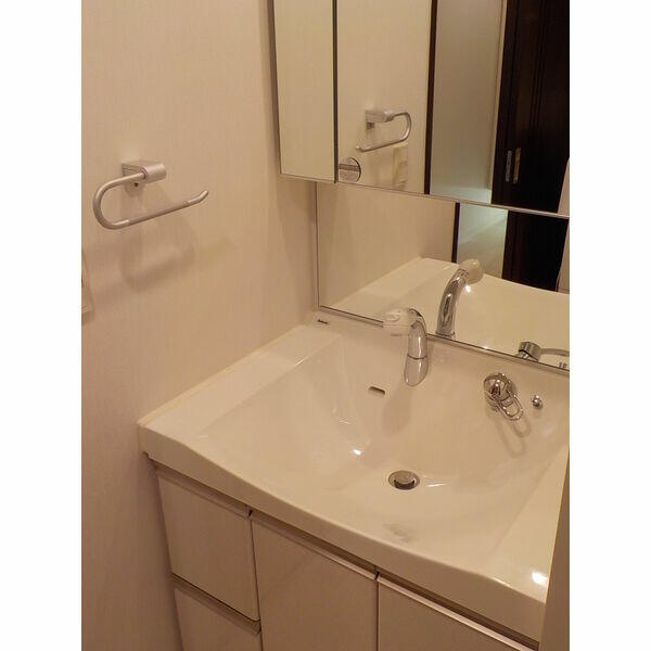 apartment 栃木県下都賀郡壬生町おもちゃのまち１丁目
地図を見る