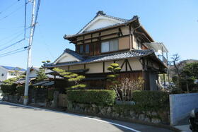 愛媛県松山市吉藤２丁目