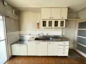 小金原団地７−１街区２１棟　２階