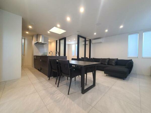 detached 東京都渋谷区神宮前４丁目

地図を見る