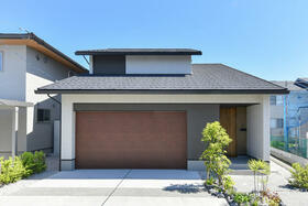 富山県富山市中川原