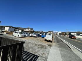 山梨県韮崎市中田町小田川