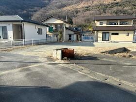 山梨県笛吹市石和町松本