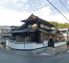 山口県下関市長府松小田南町