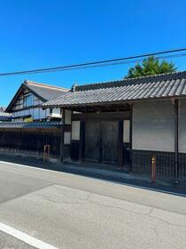 山梨県韮崎市中田町中條