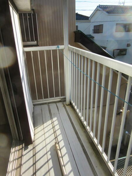 detached 埼玉県北足立郡伊奈町大字小針新宿

地図を見る