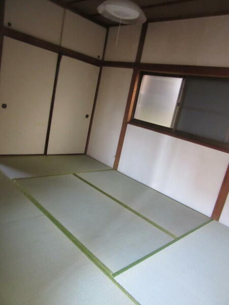 detached 埼玉県北足立郡伊奈町大字小針新宿

地図を見る