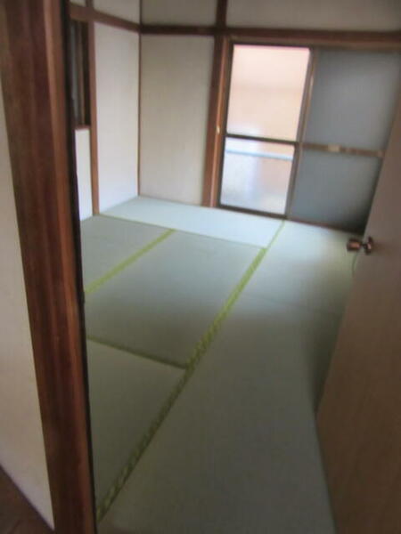 detached 埼玉県北足立郡伊奈町大字小針新宿

地図を見る