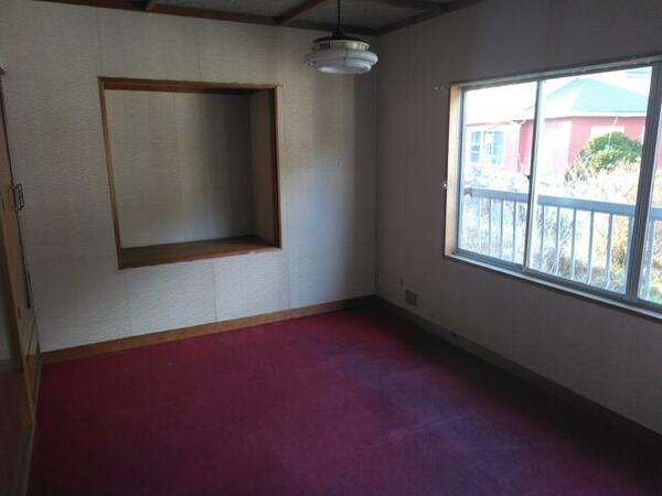 detached 群馬県吾妻郡嬬恋村大字大前
地図を見る