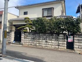 大阪府岸和田市並松町