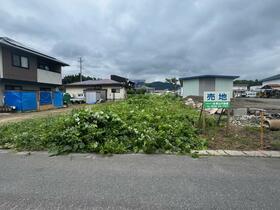 山形県米沢市万世町桑山