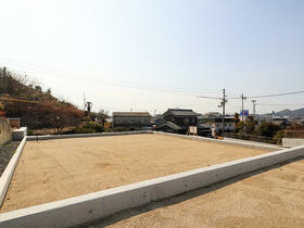 愛媛県松山市平田町