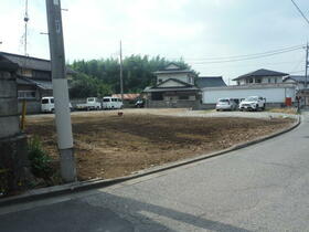 山梨県甲府市下曽根町