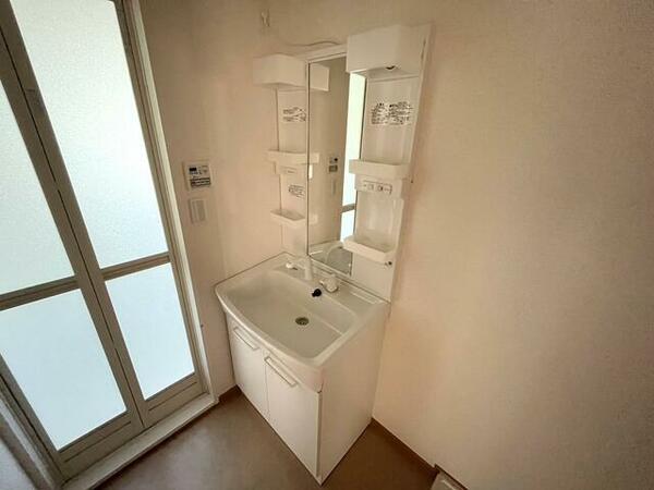 apartment 福島県相馬市本笑字前田
地図を見る