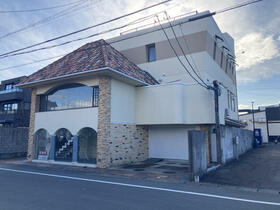 愛知県岩倉市中央町３丁目