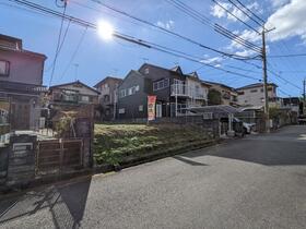 京都府亀岡市宮前町猪倉椿原