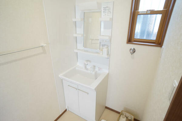 detached 埼玉県桶川市坂田西１丁目

地図を見る