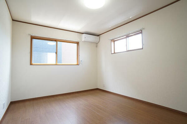 detached 埼玉県桶川市坂田西１丁目

地図を見る