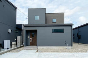 富山県射水市本開発