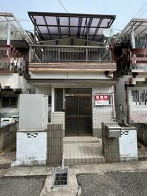 兵庫県川西市加茂３丁目