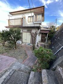 神奈川県座間市入谷東３丁目