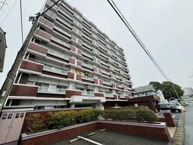 福岡県北九州市八幡西区穴生１丁目