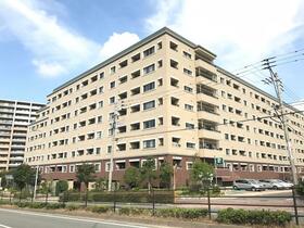 モントーレ　ラコルタユニバ通り