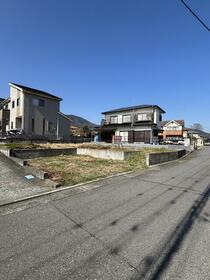 神奈川県愛甲郡愛川町半原