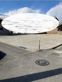 三重県津市雲出伊倉津町