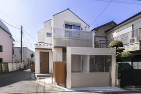 東京都杉並区上荻３丁目