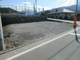 山梨県笛吹市御坂町大野寺