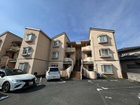 福岡県飯塚市柏の森