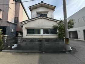 石川県金沢市長田２丁目