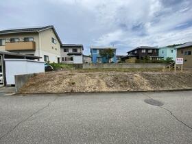 石川県能美市和光台１丁目