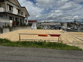 福島県郡山市菜根３丁目