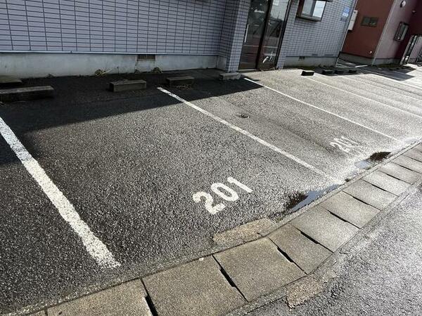 apartment 山形県東田川郡庄内町余目字月屋敷
地図を見る