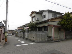 新潟県新潟市中央区関屋松波町１丁目