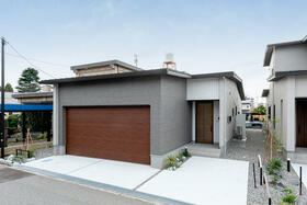 富山県富山市大泉東町１丁目