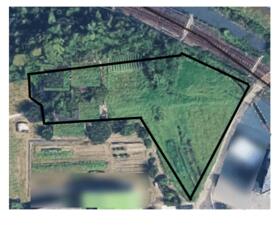 三重県四日市市小生町