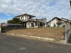茨城県牛久市刈谷町３丁目