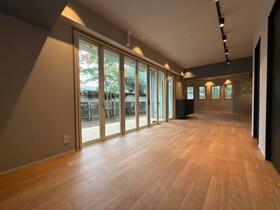 大阪府高石市東羽衣３丁目