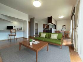 福岡県春日市若葉台西４丁目