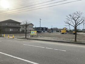 富山県滑川市上小泉