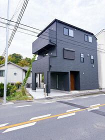 神奈川県横浜市栄区上郷町